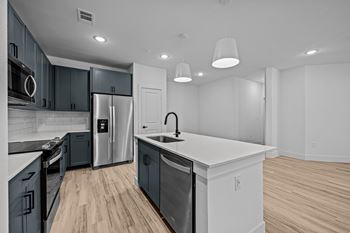 Chef-inspired kitchen islands*